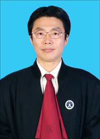 陈启荣律师